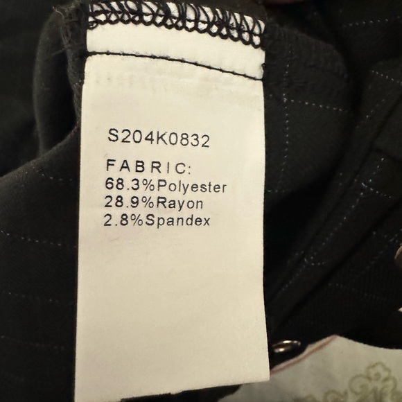 S-Deer check print, double belted pants. Size XL - Picture 8 of 8